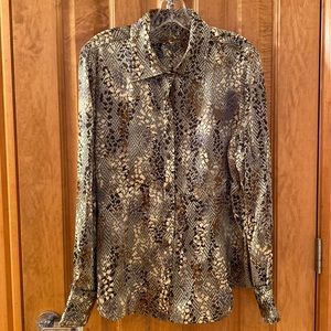 Robert Graham women’s blouse.